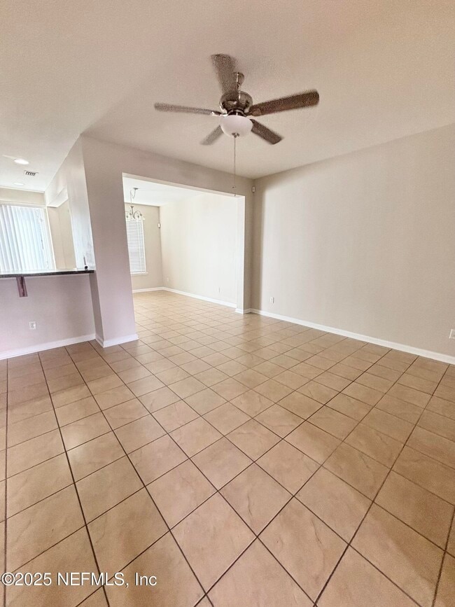 Foto del edificio - 673 Reese Ave