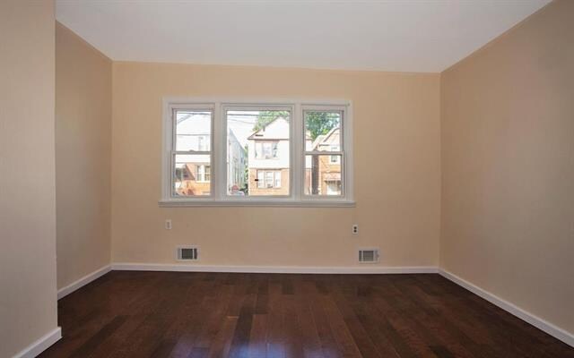 Building Photo - 152 McAdoo Ave