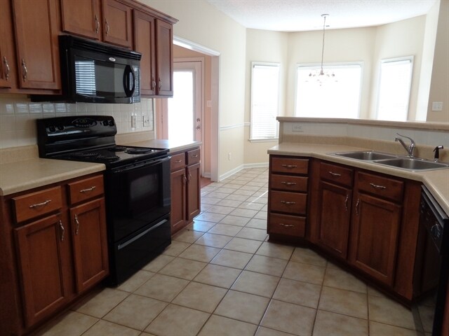 Foto del edificio - 10277 Mays Glade Drive