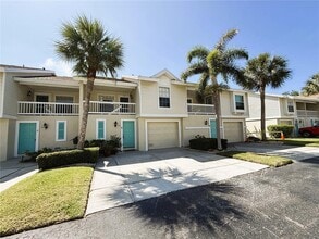 Building Photo - 225 Sun Vista Ct S
