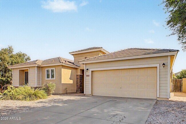 Building Photo - 2465 W Quick Draw Way