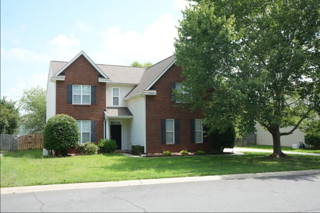 Foto del edificio - Charming 3-bedroom, 2-bath home