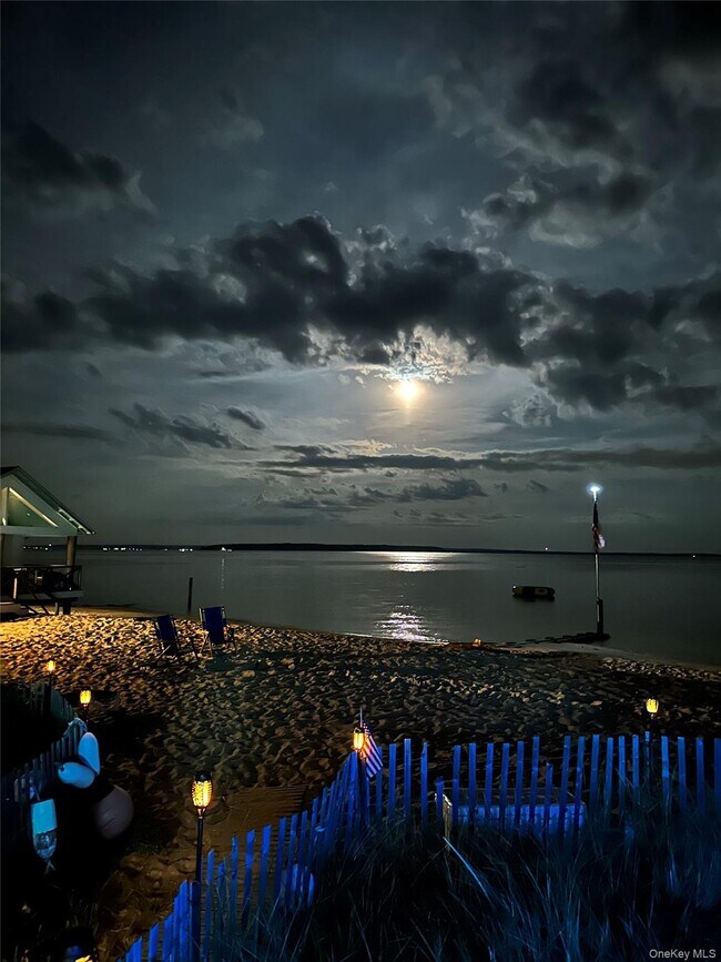 Foto del edificio - 610 Park Ave