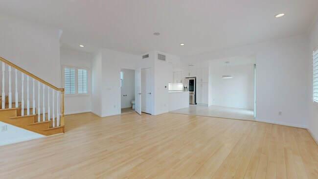 Foto del edificio - 1803 Beloit Ave