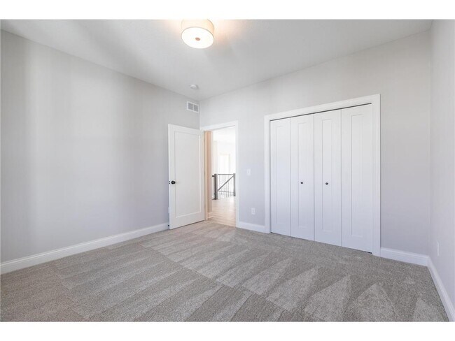 Foto del edificio - 4047 Kokanee Ln N