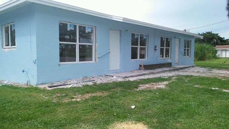 Primary Photo - 37300 Okeechobee Ave