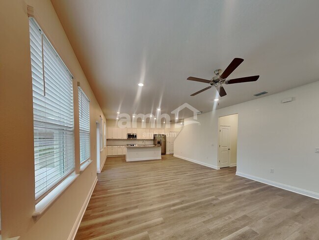 Building Photo - 2513 Feather Crst Dr