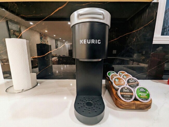 Photo du bâtiment - 4595 Rue L'Écuyer