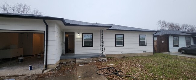 Foto del edificio - 1227 Westmoreland Dr