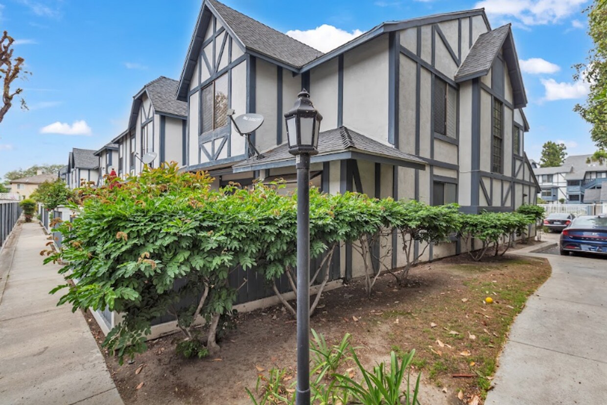 Photo - 3097 W Cheryllyn Ln (Anaheim, CA)