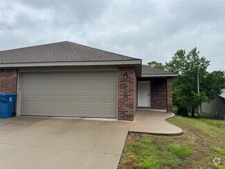 Building Photo - 12688 Pioneer Ln