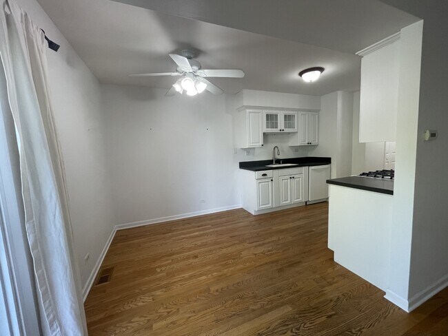 Building Photo - 2719 Wayfaring Ln
