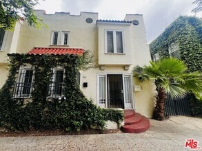 Building Photo - 934 1/2 S Berendo St