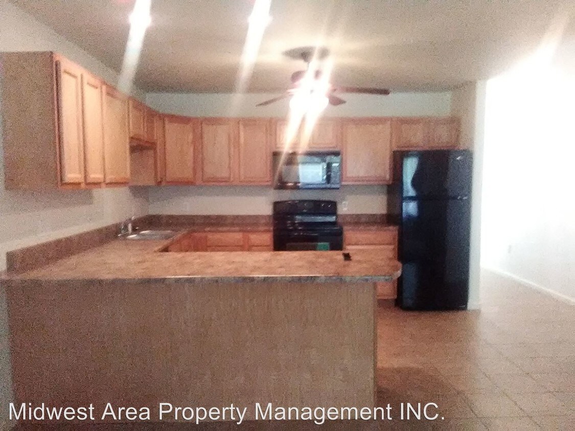 Primary Photo - 112 Booker Rd
