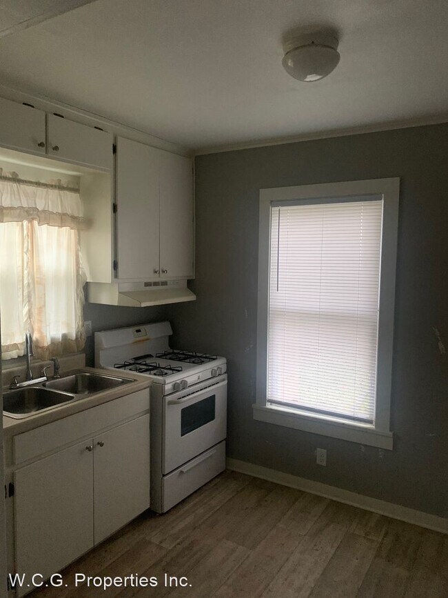 Building Photo - 2 br, 2 bath House - 623 Yarborough St.