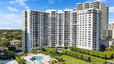 Building Photo - 1701 S Flagler Dr