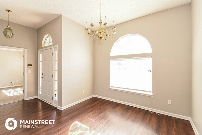 Building Photo - 9305 Bruntsfield Dr