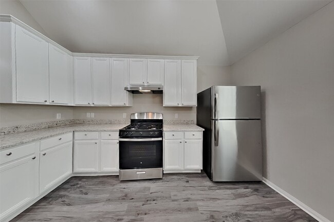 Building Photo - 3511 Rainshore Dr