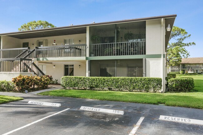 Foto del edificio - 6479 Chasewood Dr