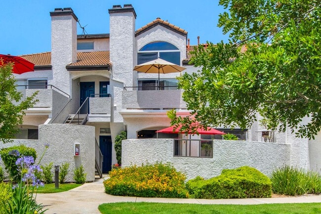 Building Photo - 13133 Le Parc