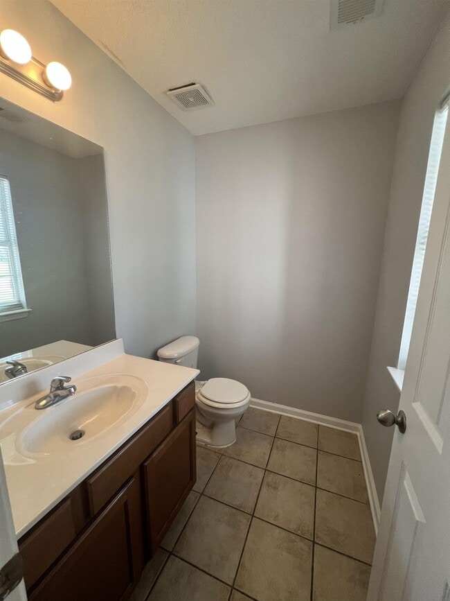 Foto del edificio - 6847 Kerry Valley Ln