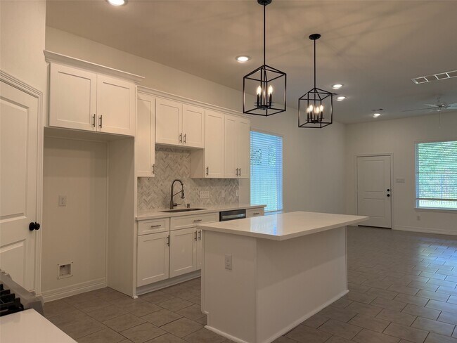 Foto del edificio - 3422 Talia Wood Ct