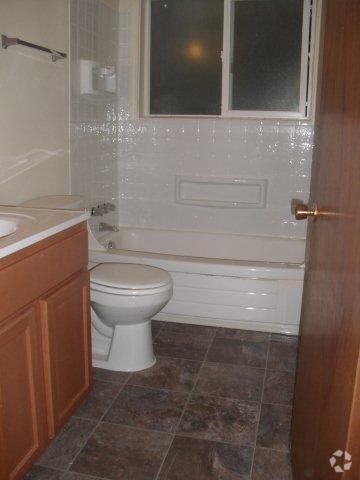 Bathroom - Lake Oswego Apartments