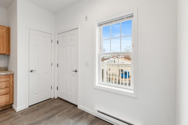 Foto del edificio - 50 R Maplewood Ave