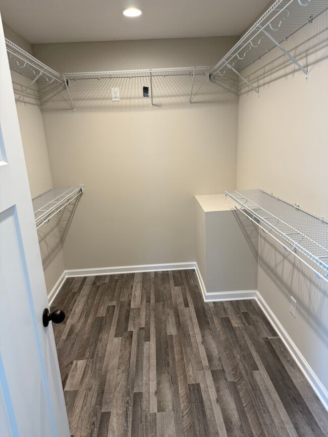 Foto del edificio - 3 Bed/2 Bath House with 2 Car Garage (NEW CONSTRUCTION)