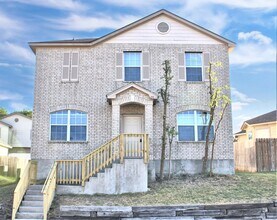 Building Photo - 625 Meadow Arbor Ln