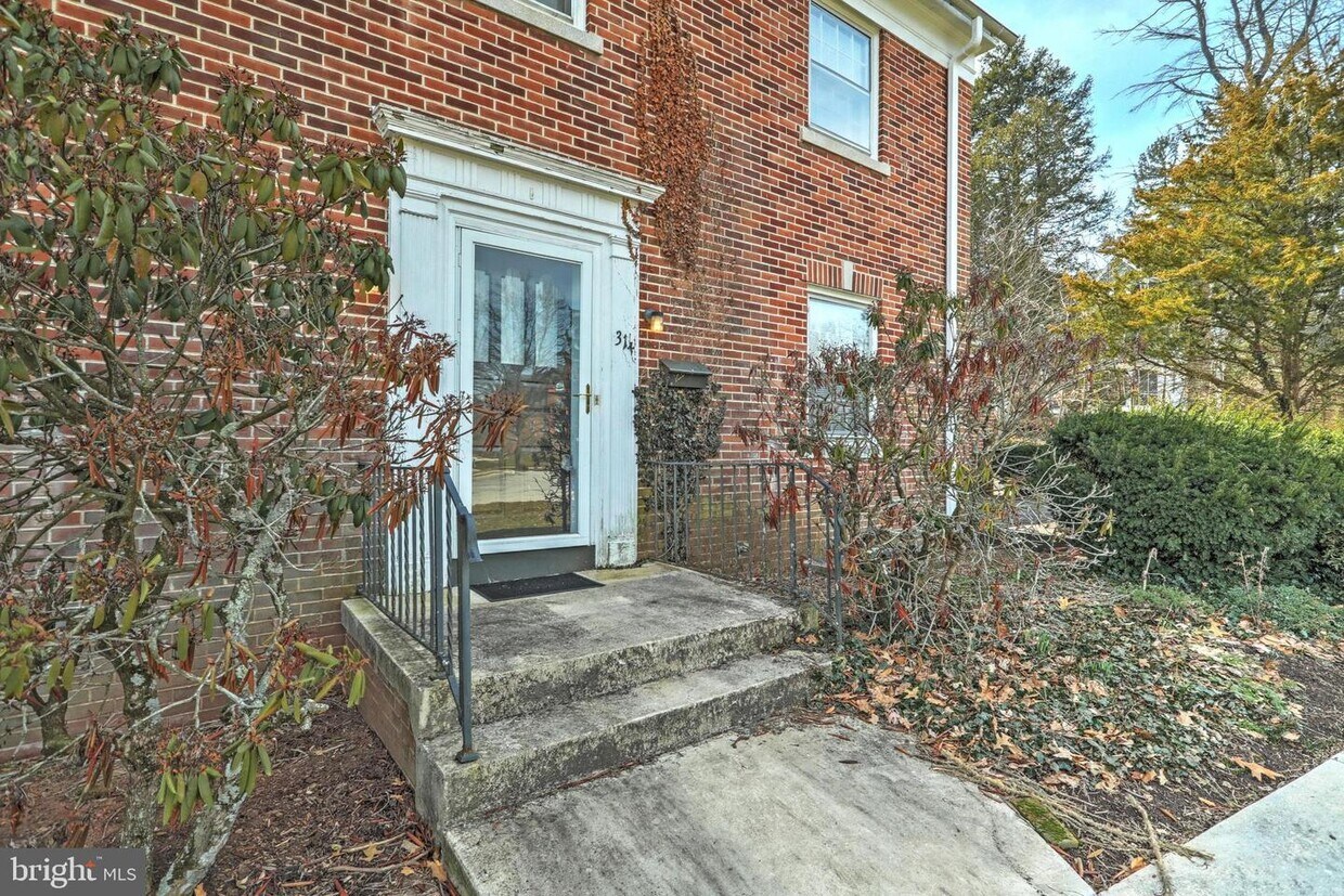 Foto principal - 314 Springs Ave