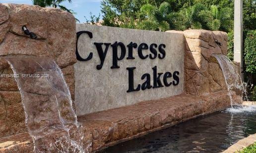 Foto del edificio - 3212 Anthony Cir S