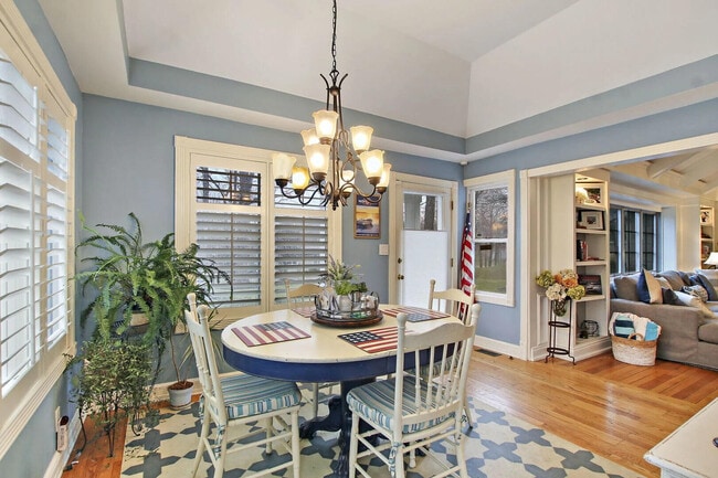 Building Photo - 642 Agaming Rd