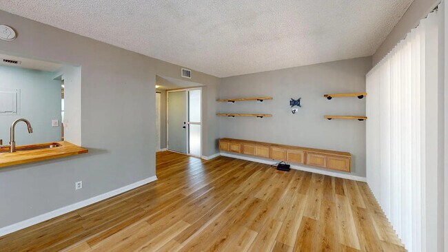 Foto del edificio - 2 Bedroom 2 Bath Condo just 10 Minutes from Downtown St Augustine and Beaches