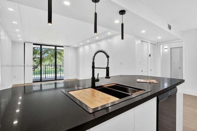 Foto del edificio - 13020 SW 92nd Ave