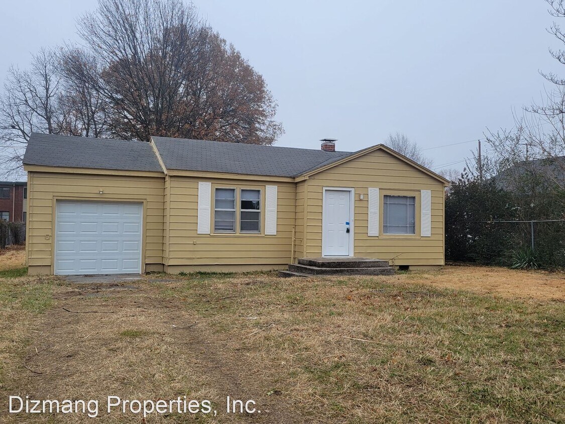 Primary Photo - 2 br, 1 bath House - 2015 E. Grand St.