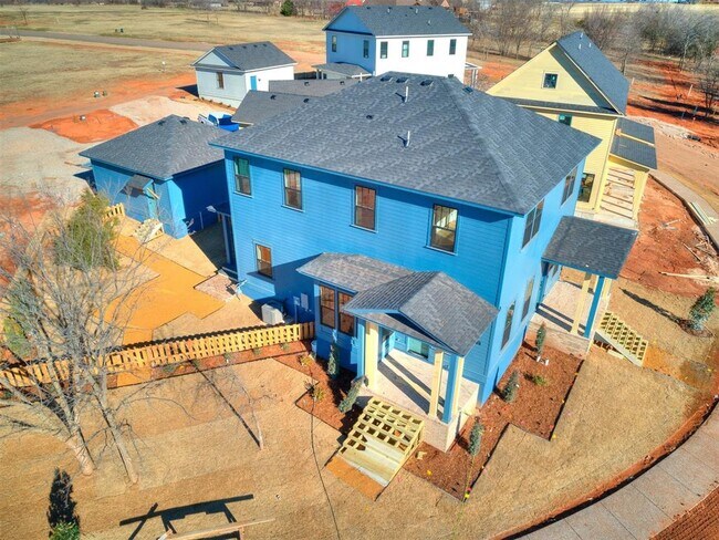 Building Photo - 29596 Memory Ln