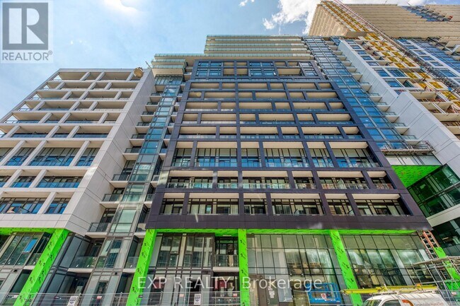 Building Photo - 60 Princess St