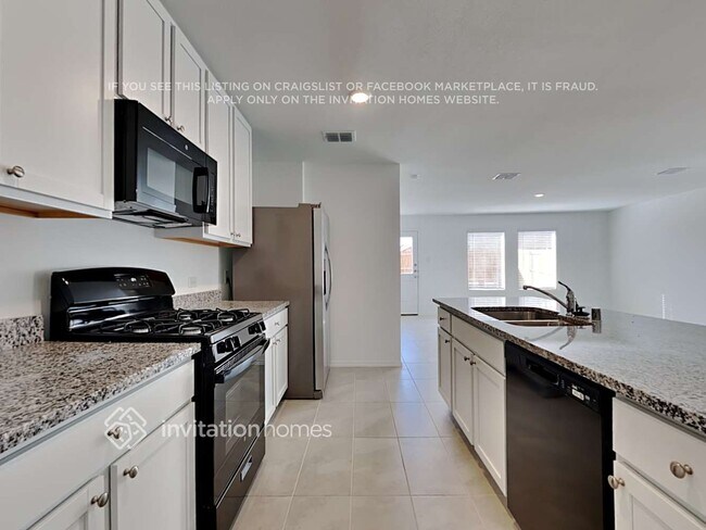 Building Photo - 1136 Catclaw Rd