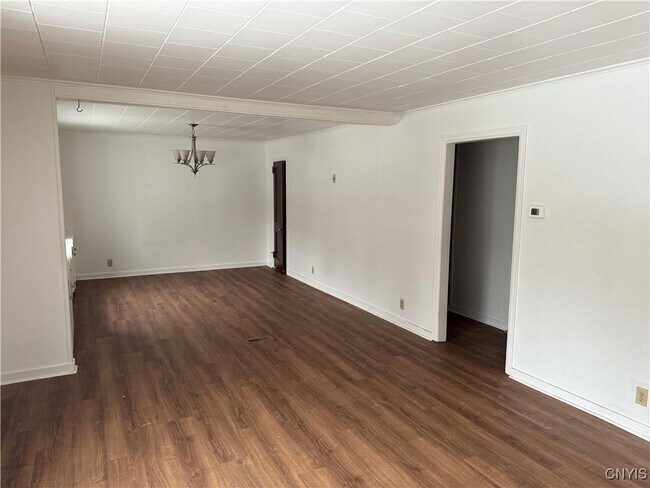 Foto del edificio - 127 Wyoming Ave