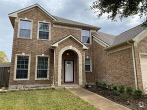 Building Photo - 11541 Sunny Creek Ln