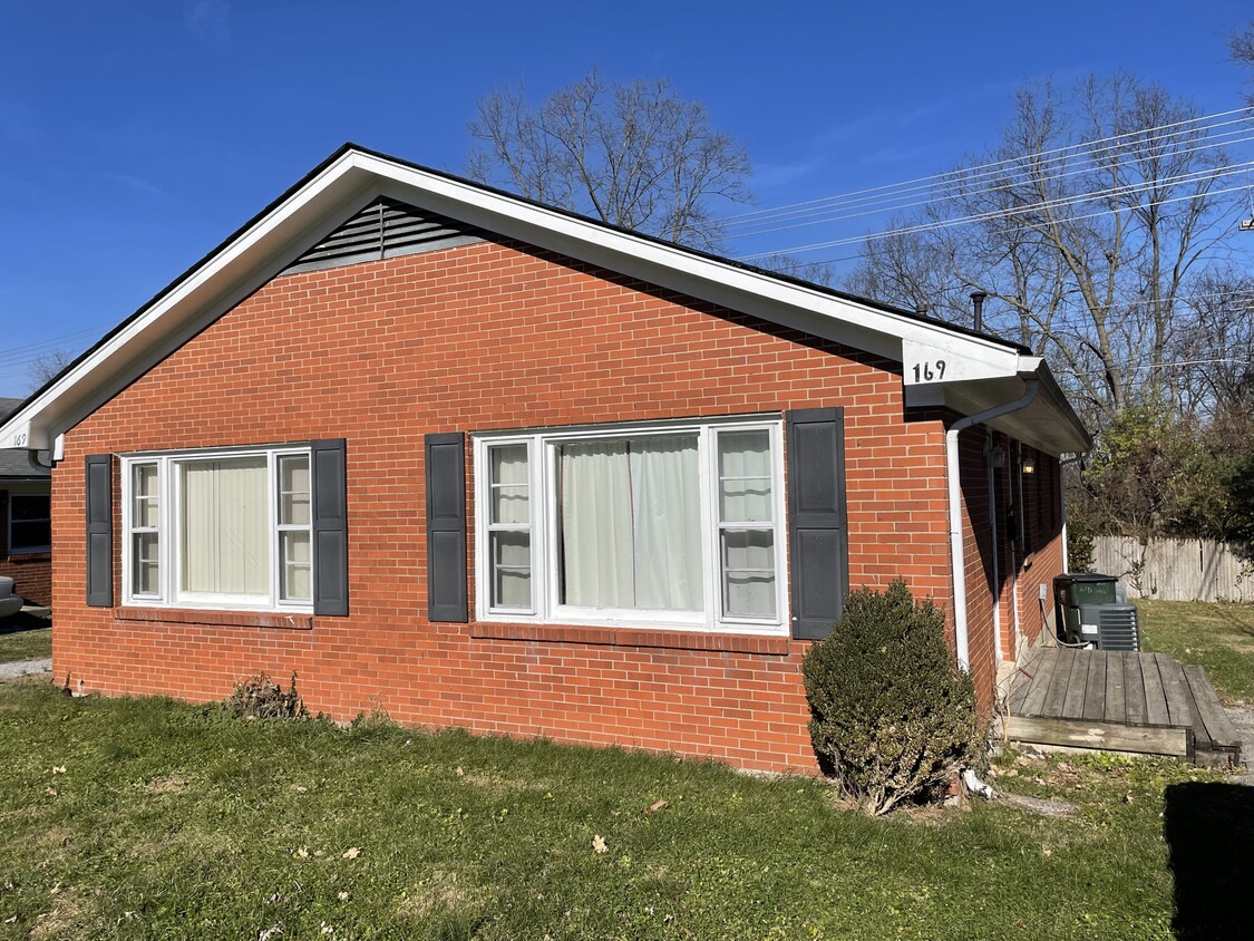 Primary Photo - 169 Delmont Dr