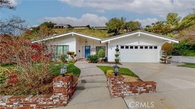 Building Photo - 3119 Mesa Verde Dr