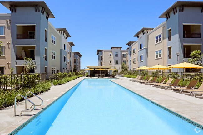 Palomar Station Apartments San Marcos, CA