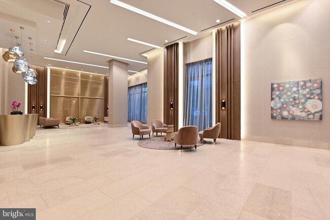 Foto del edificio - 7887 Jones Branch Dr