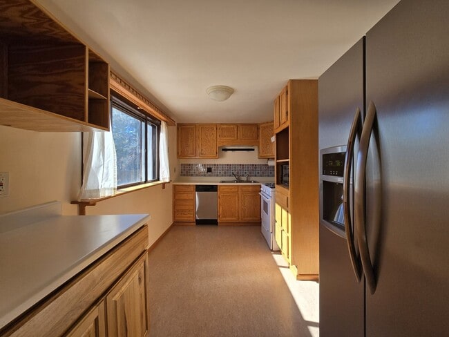 Building Photo - 3509 Pueblo Dr