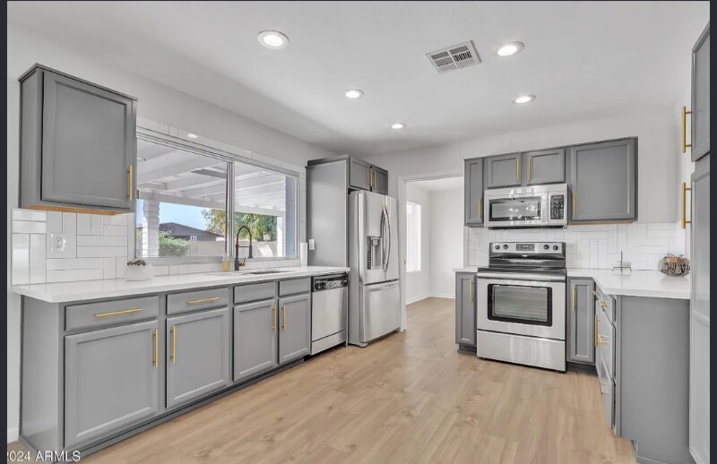 Building Photo - 4503 W Palo Verde Ave