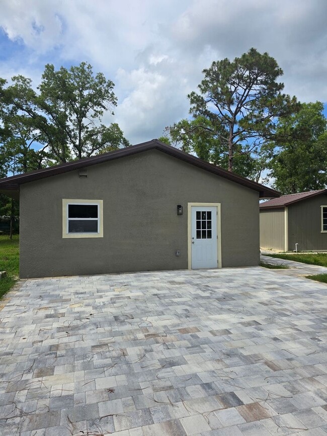 Building Photo - 6255 W Jarovi Ct
