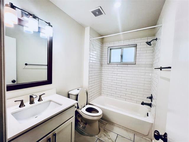 Foto del edificio - 5010 San Jacinto St
