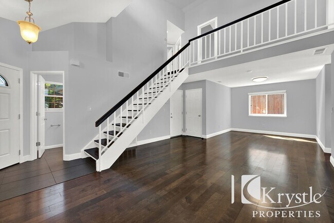 Foto del edificio - Comfort with 3BR, 2.5BA Home with 1,444 Sq Ft in Vallejo